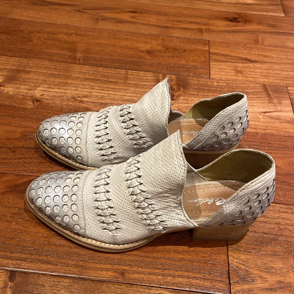 Rebels shoes ladies size 7.5 ! - Picture 9 of 12